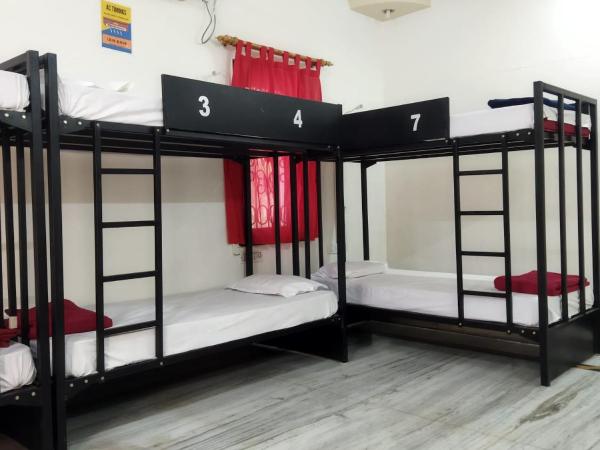 KyGo Hostels : photo 3 de la chambre lit superposé dans dortoir mixte