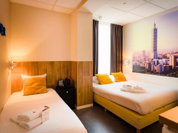 Citiez Hotel Amsterdam : photo 3 de la chambre petite chambre triple (parking gratuit inclus)