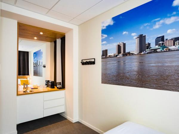 Citiez Hotel Amsterdam : photo 2 de la chambre petite chambre triple (parking gratuit inclus)