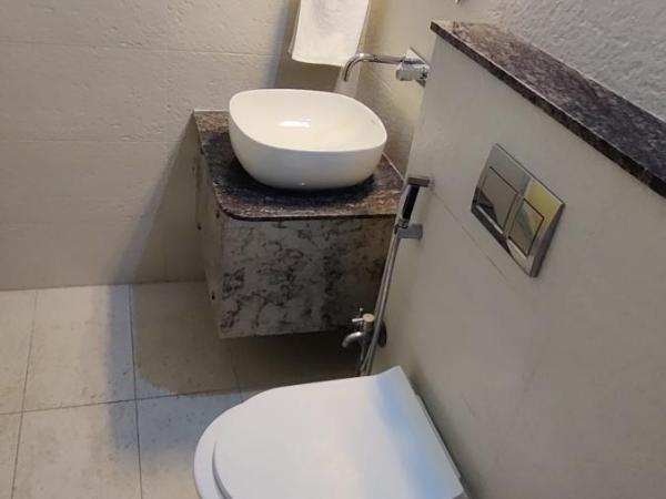 HOTEL ABOOZ : photo 3 de la chambre chambre lit king-size deluxe