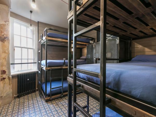 The Baxter Hostel : photo 2 de la chambre lit dans dortoir mixte de 6 lits