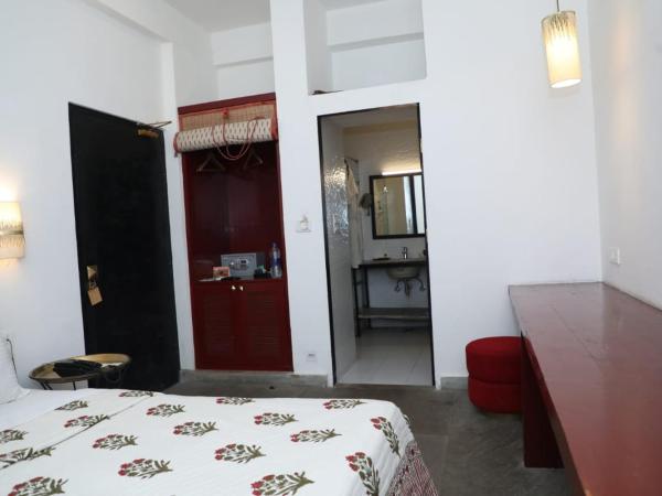 Villa 243 : photo 1 de la chambre chambre double standard