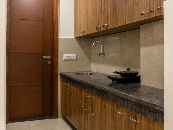 Perch Service Apartment-MG Road : photo 6 de la chambre studio familial