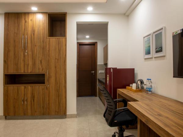 Perch Service Apartment-MG Road : photo 3 de la chambre studio familial