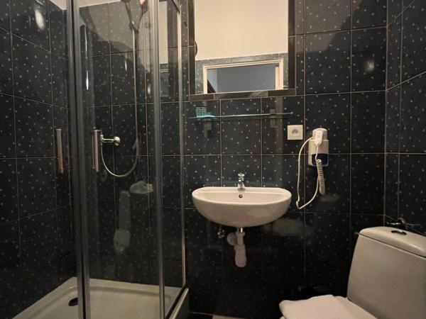 Lezzet Hotel & Turkish Restaurant : photo 2 de la chambre chambre triple
