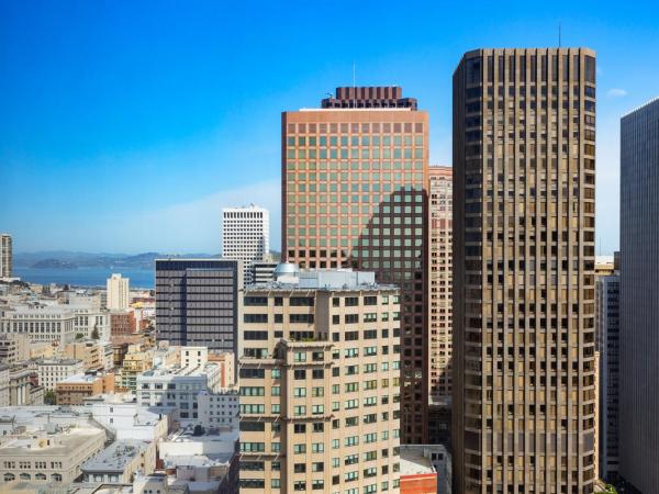 Hyatt Regency San Francisco Downtown SOMA : photo 10 de la chambre chambre lit king-size - vue sur ville