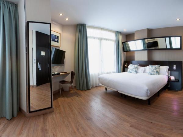 Petit Palace Ruzafa : photo 10 de la chambre chambre double avec terrasse