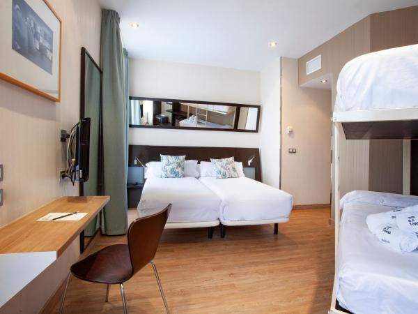 Petit Palace Ruzafa : photo 2 de la chambre chambre quadruple