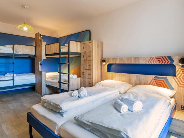 MEININGER Marseille Centre la Joliette : photo 1 de la chambre chambre familiale