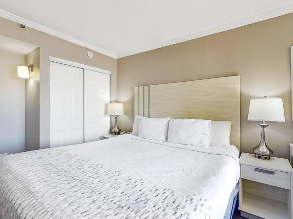 The Patricia Grand - Oceana Resorts Vacation Rentals : photo 6 de la chambre studio lit king-size