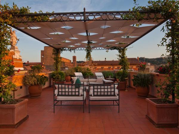 Grand Hotel Majestic gia' Baglioni : photo 4 de la chambre suite avec terrasse