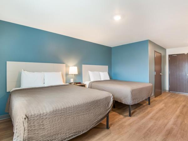 WoodSpring Suites Colorado Springs North - Air Force Academy : photo 3 de la chambre chambre standard avec 2 lits queen-size - non-fumeurs
