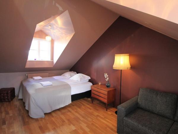 Grettir Guesthouse : photo 6 de la chambre chambre double supérieure