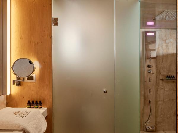 Domus Renier Boutique Hotel : photo 1 de la chambre suite lune de miel avec balcon interne - vue sur mer