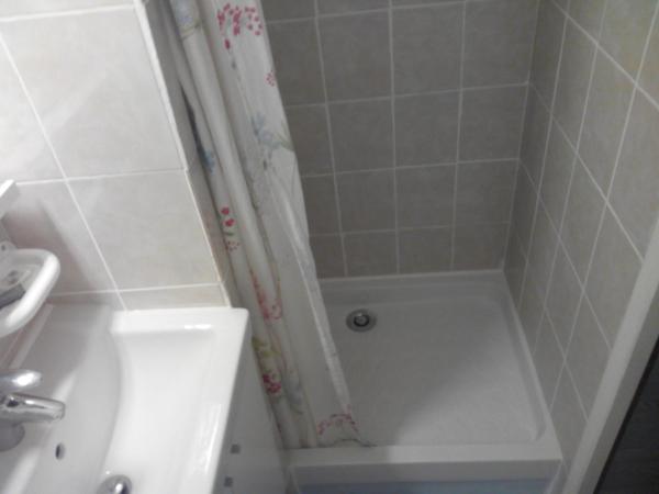 Hôtel Lamartine -Parking Dauphine : photo 5 de la chambre chambre double