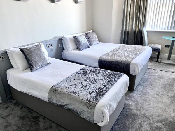 Royal Seabank Hotel : photo 1 de la chambre chambre familiale (2 adultes + 1 enfant)