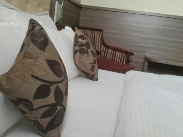 Hotel The Omaira : photo 10 de la chambre chambre lit queen-size deluxe