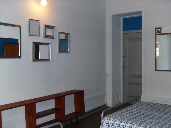 Dias e Dominguez : photo 4 de la chambre chambre quadruple