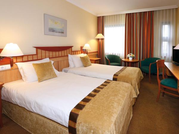 Danubius Hotel Helia : photo 2 de la chambre chambre lits jumeaux standard