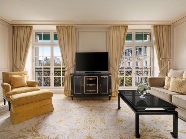 Shangri-La Paris : photo 4 de la chambre suite junior - vue sur paris