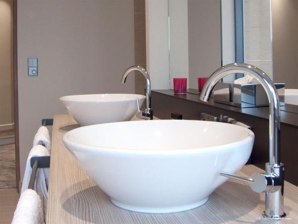 Zollenspieker Fährhaus : photo 5 de la chambre suite - vue sur rivière