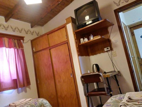 Residencial Sissus : photo 3 de la chambre chambre lits jumeaux avec salle de bains privative séparée