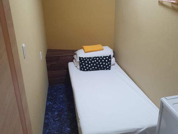 Shinjuku Sky hostel : photo 1 de la chambre chambre simple Économique