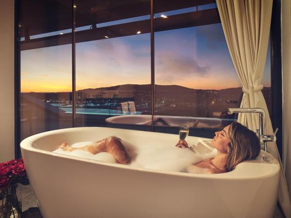 Hotel Olympia Sky : photo 5 de la chambre premium suite with terrace and sea view