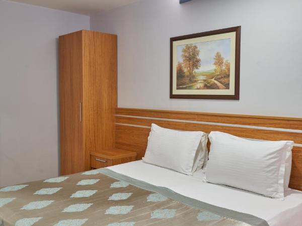 Eliz Hotel Convention Center Thermal Spa & Wellnes : photo 1 de la chambre chambre familiale