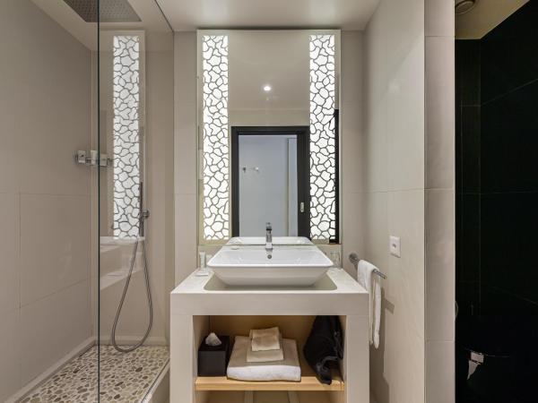 N'vY Manotel : photo 3 de la chambre chambre double ou lits jumeaux standard