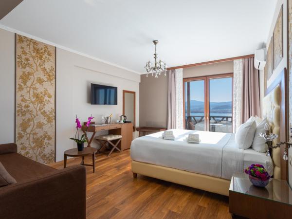 La Suite Boutique Hotel & Spa : photo 1 de la chambre suite junior - vue sur lac