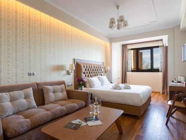 La Suite Boutique Hotel & Spa : photo 1 de la chambre junior suite with garden view - semi-ground floor