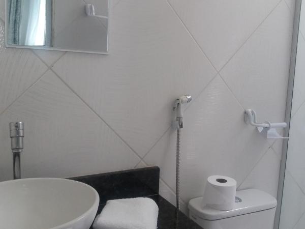 Pousada Corais da Barra : photo 6 de la chambre chambre familiale avec balcon