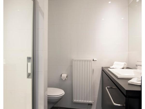 Vayamundo Oostende : photo 1 de la chambre chambre lits jumeaux - vue sur ville