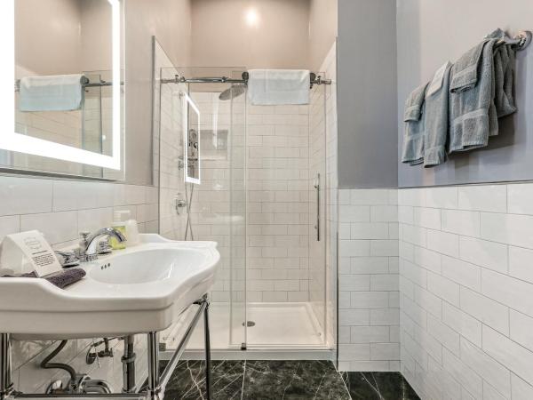 Rathbone Mansions New Orleans : photo 8 de la chambre chambre lit king-size standard