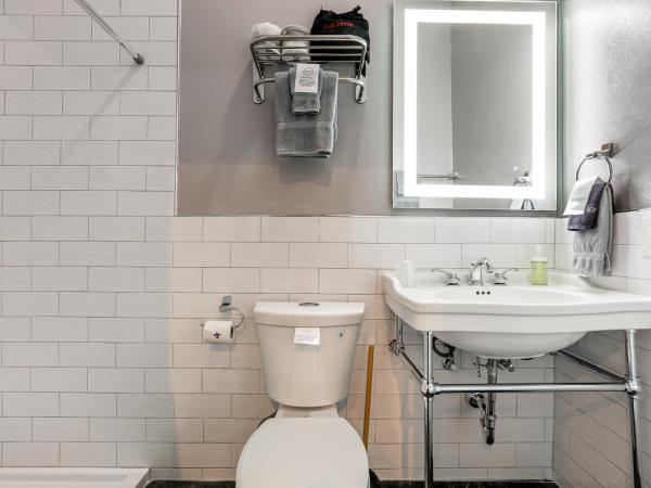 Rathbone Mansions New Orleans : photo 10 de la chambre chambre lit king-size standard