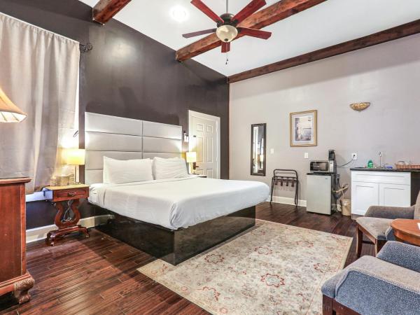 Rathbone Mansions New Orleans : photo 7 de la chambre chambre lit king-size standard