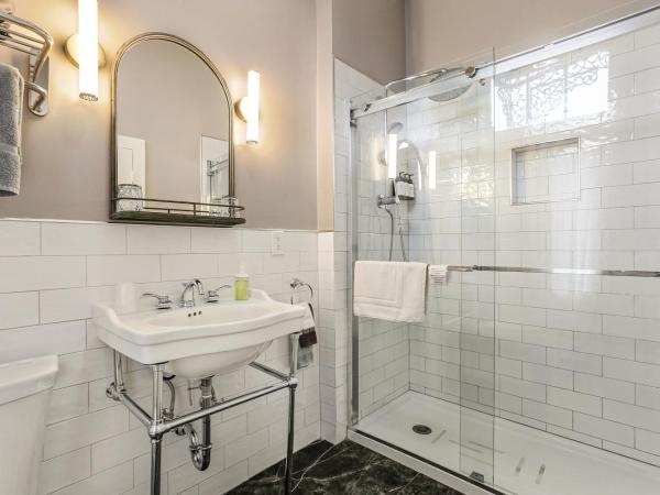 Rathbone Mansions New Orleans : photo 8 de la chambre chambre lit king-size supérieure