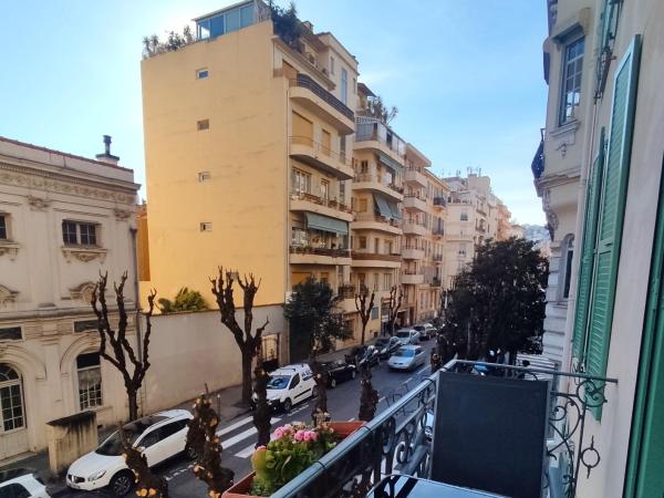 Hôtel Parisien : photo 3 de la chambre chambre double supérieure avec terrasse