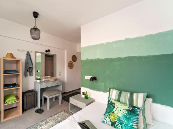 STAY Rhodes Hotel : photo 3 de la chambre chambre simple avec balcon