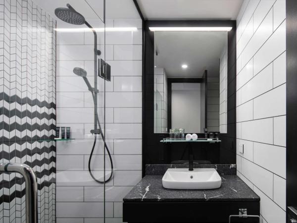 Rydges Wellington Airport : photo 6 de la chambre chambre lit king-size supérieure - nord 