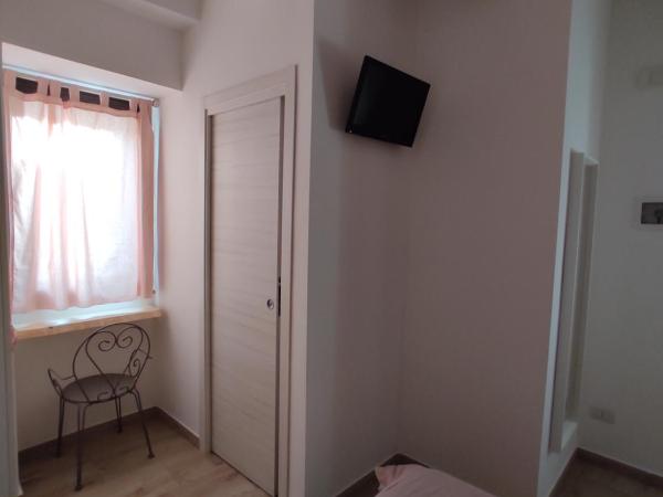 B&B La Maison Del Borgo Antico : photo 7 de la chambre chambre double