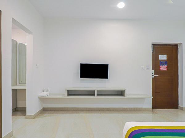 Treebo YC Grand Boutique, Electronic City : photo 6 de la chambre chambre double standard