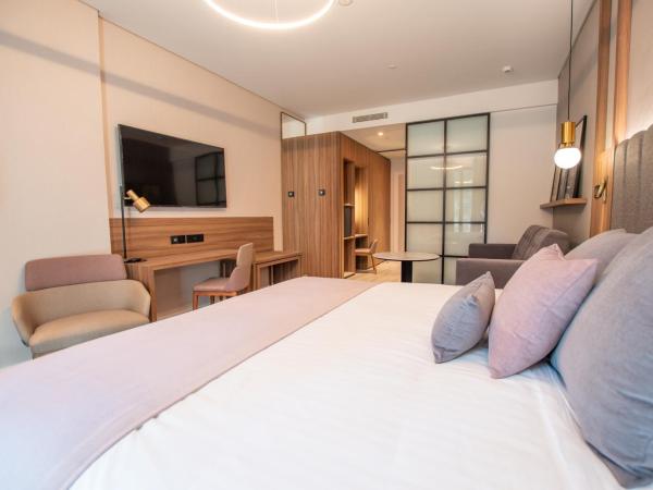 Hotel Giralda Center : photo 3 de la chambre chambre double