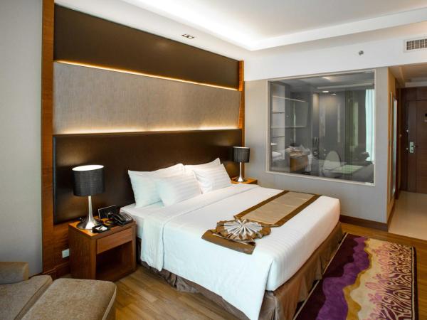 The Grand Fourwings Convention Hotel Bangkok : photo 3 de la chambre chambre deluxe double ou lits jumeaux