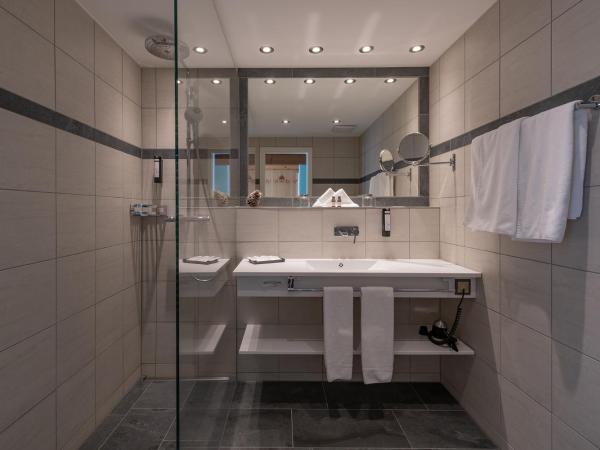 Sunstar Hotel Arosa : photo 5 de la chambre chambre double avec balcon