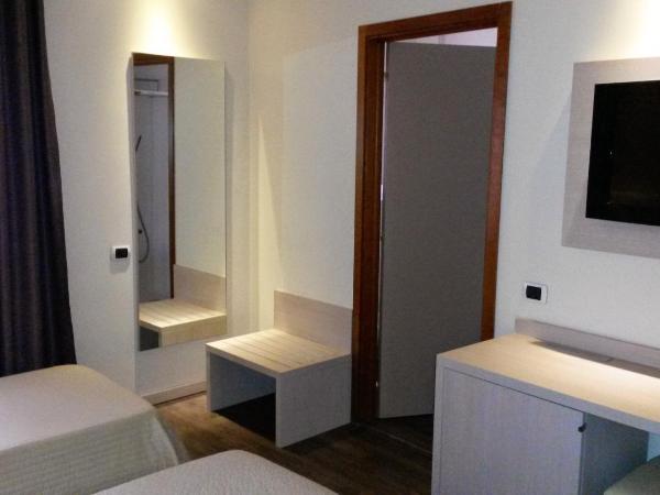 Hotel Norden Palace : photo 6 de la chambre chambre triple deluxe