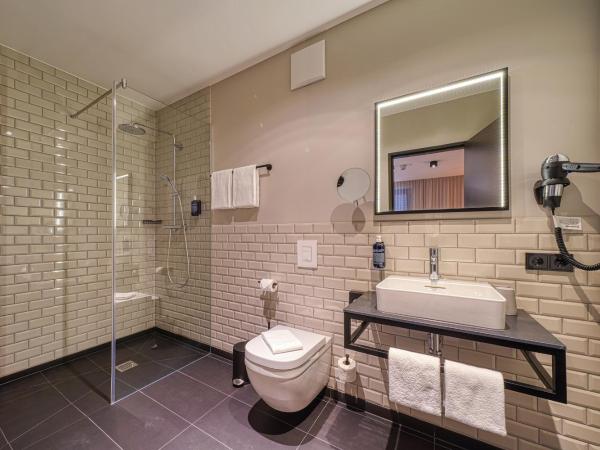 NYCE Hotel Bonn : photo 7 de la chambre chambre lit king-size standard