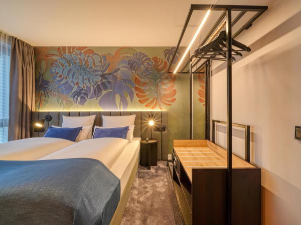 NYCE Hotel Bonn : photo 9 de la chambre chambre standard lit queen-size