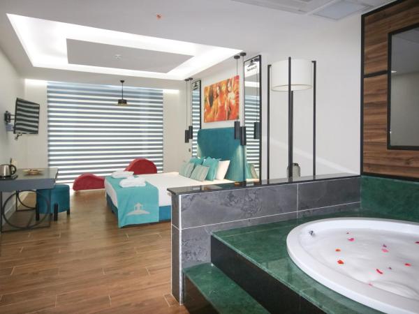 Asia Beach Resort & Spa Hotel : photo 5 de la chambre suite lune de miel